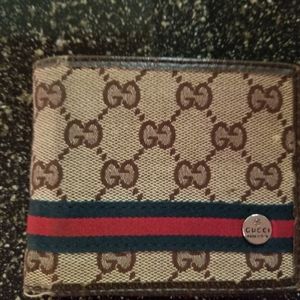 Gucci wallet